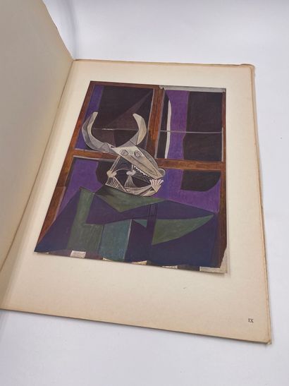 2 Volumes : 
- 
