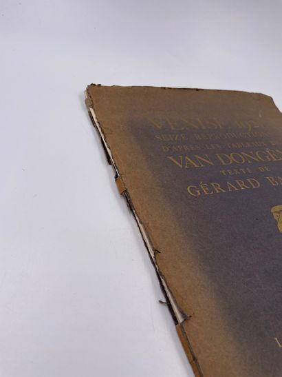1 Volume : 