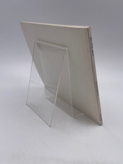 1 Volume : 