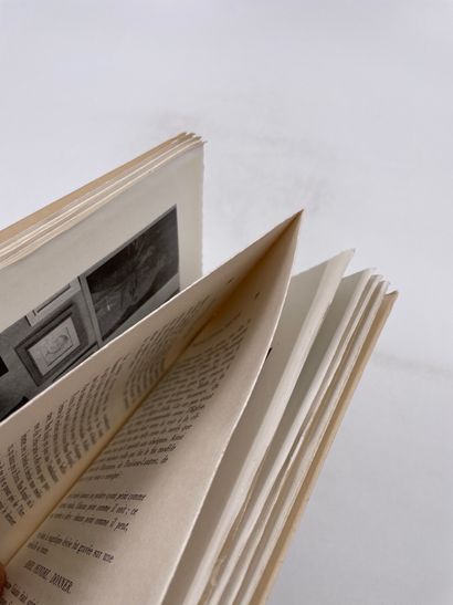 1 Volume : 