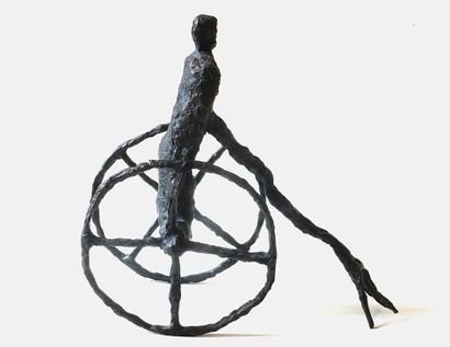 LOGOVARDA
Untitled / Bronze with brown patina...