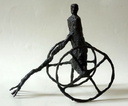 LOGOVARDA
Untitled / Bronze with brown patina...