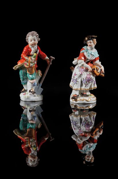MEISSEN
Two statuettes, one of a woman playing...