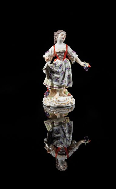 MEISSEN
Statuette of a grape harvester, a...