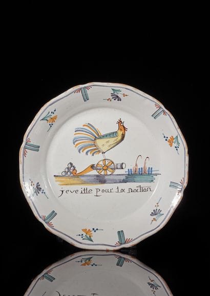 NEVERS
An earthenware plate of contoured...
