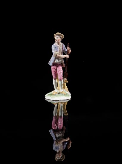 NIDERVILLER
Statuette of a gardener standing...