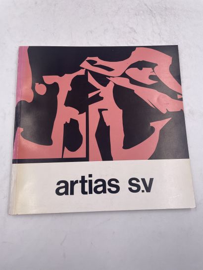 4 volumes: 