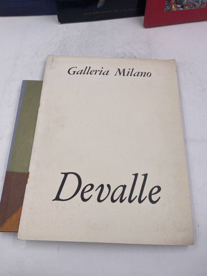 Sixteen volumes on various modern artists:...
