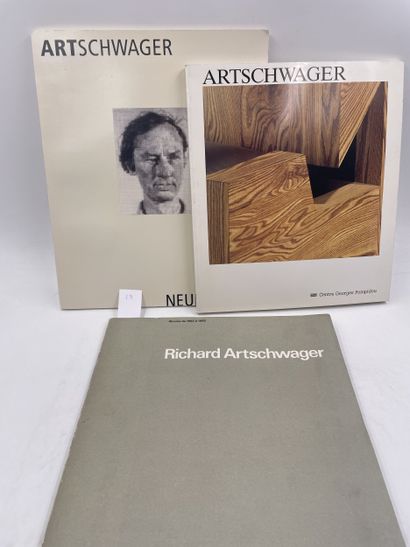 3 volumes : 