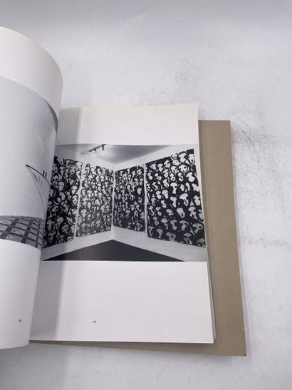 2 volumes: 