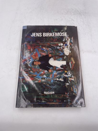 Fifteen small volumes on various modern artists...