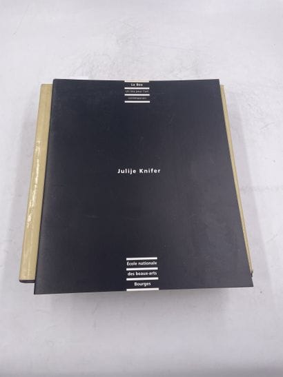 Fifteen volumes on various modern artists...