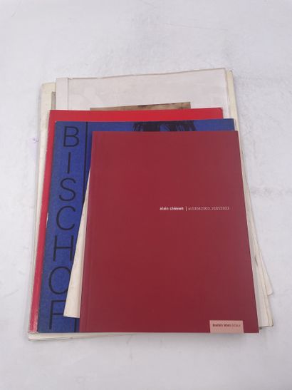 Fifteen small volumes on various modern artists...