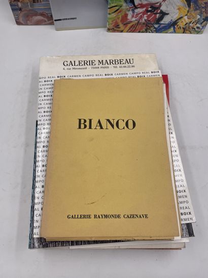 Fifteen small volumes on various modern artists...