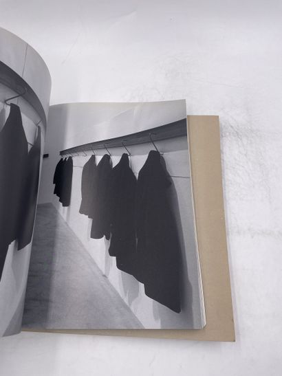 2 volumes: 