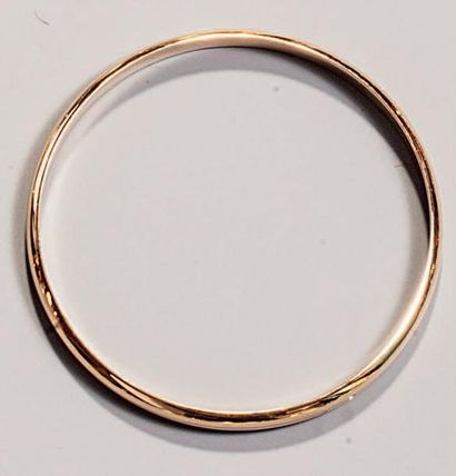 Bracelet jonc rigide en or jaune. Poids:...