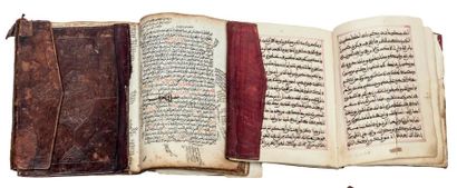 Trois manuscrits sur papier, Iran oriental,...