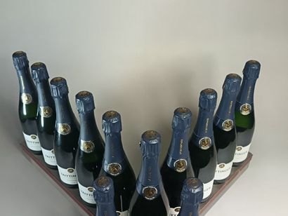 ** 12 Bouteilles CHAMPAGNE TAITTINGER 