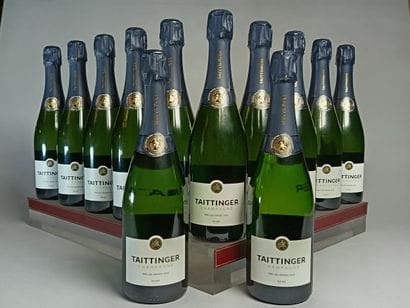 ** 12 Bouteilles CHAMPAGNE TAITTINGER 