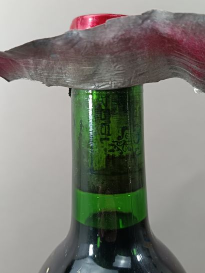 1 bottle PETRUS 1984 - Pomerol Label damaged....