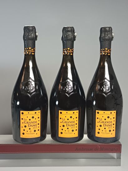 ** 3 Bottles CHAMPAGNE Veuve CLICQUOT 