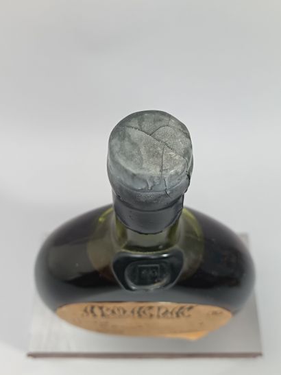 1 Bouteille ARMAGNAC Hors d'Age 1960 Marcel...