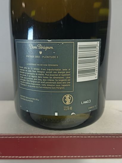 ** 1 Bottle CHAMPAGNE DOM PERIGNON Brut P2...