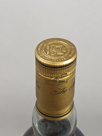 1 Bouteille WHISKY Macallan Anniversary Malt...