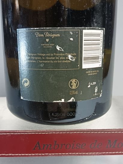 ** 1 Magnum CHAMPAGNE DOM PERIGNON Brut 2009...
