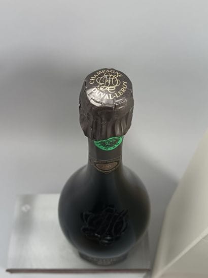 ** 1 Bottle CHAMPAGNE DUVAL LEROY 