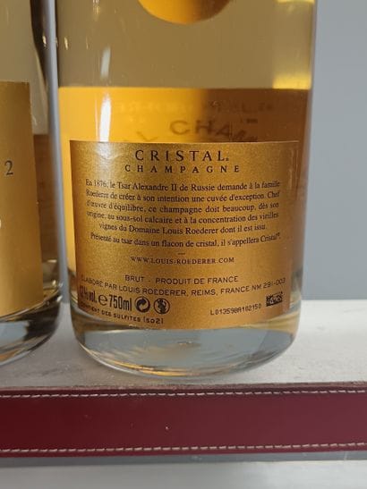 ** 2 Bouteilles CHAMPAGNE CRISTAL de ROEDERER...