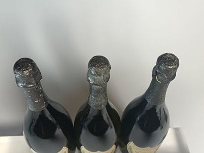** 3 Bottles CHAMPAGNE DOM PERIGNON Brut...