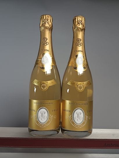 ** 2 Bouteilles CHAMPAGNE CRISTAL de ROEDERER...