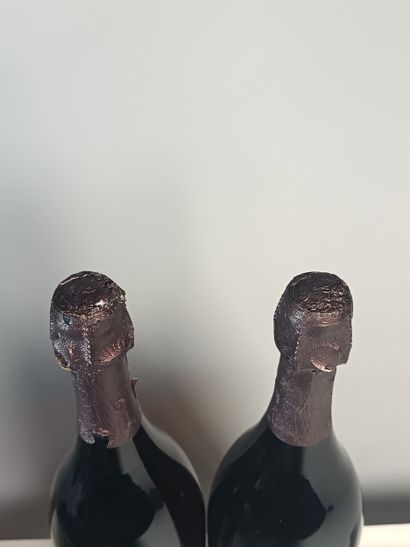 ** 2 Bottles CHAMPAGNE DOM PERIGNON Rosé...