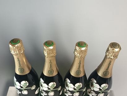** 4 Bottles CHAMPAGNE PERRIER JOUËT 