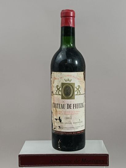 1 Bottle Château FIEUZAL 1962 - Pessac Leognan...