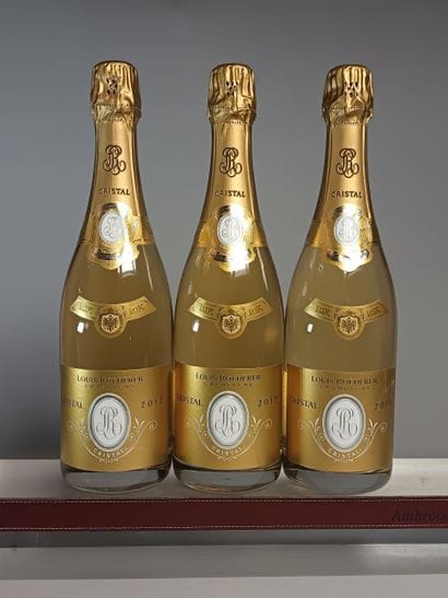 ** 3 Bouteilles CHAMPAGNE CRISTAL de ROEDERER...