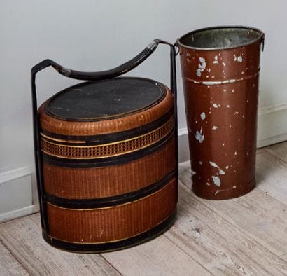 Boîte à pique-nique en osier tressé et ajouré...