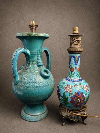 Pied de lampe dans le goût d’Iznik
Céramique...