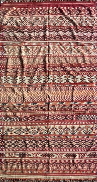 Important et original Kilim Marocain
Probablement...
