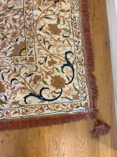 Rare tenture ou couverture de lit Indo-portugaise,...