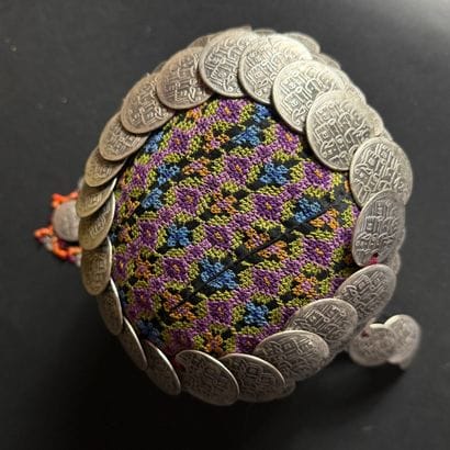 Coiffe Ottomane 
Monnaies ottomanes en argent,...