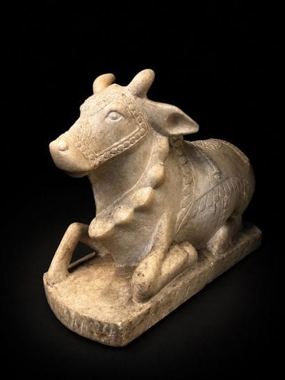 Sculpture du taureau sacré Nandi, véhicule...