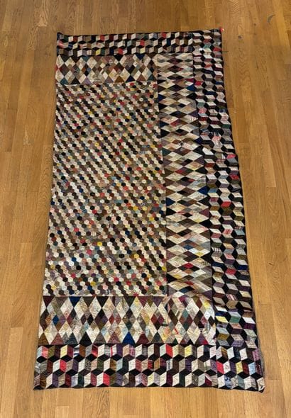 Couverture de lit patchwork orné de losanges...