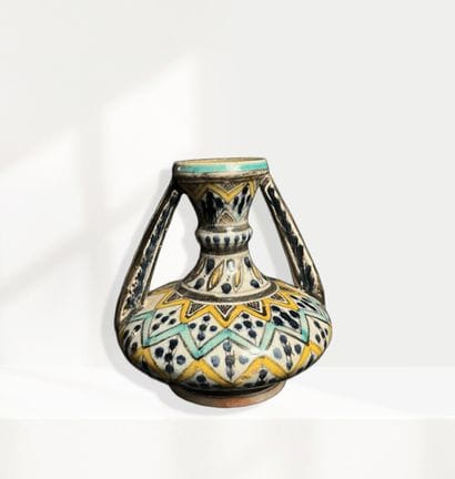 Vase en céramique de Nabeul à anse double...