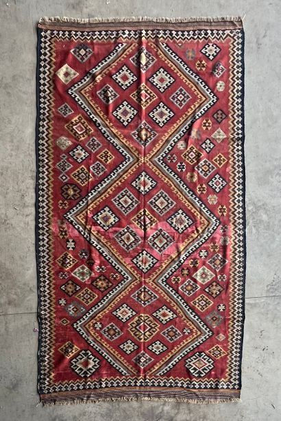 Important et ancien Kilim Quasgai
Iran, vers...