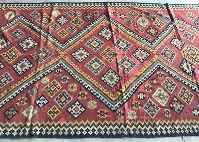 Important et ancien Kilim Quasgai
Iran, vers...