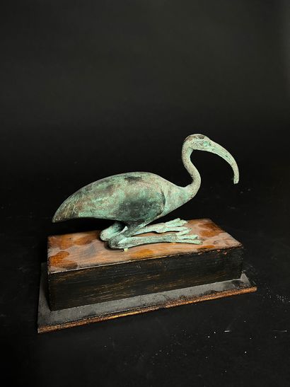 STATUETTE DE THOT IBIS
en bronze à patine...