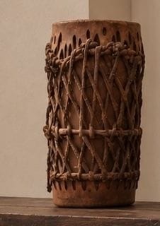 DRUM
H. 33 cm

“Image #1: Image generated...