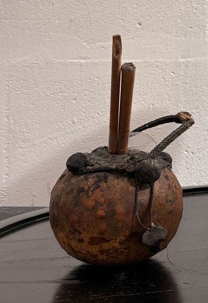 INKWELL 
made from a calabash
H. 11 cm

“Image...